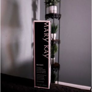 SOLD 🚫 On Another App 🚫MARY KAY CC Cream Sunscreen Broad